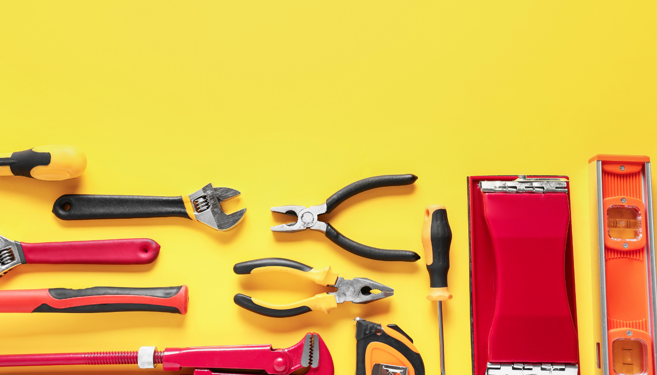 How to create a functional workshop in a single-car garage?